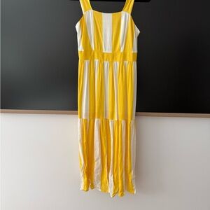 Ann Taylor Yellow and White Maxi Dress